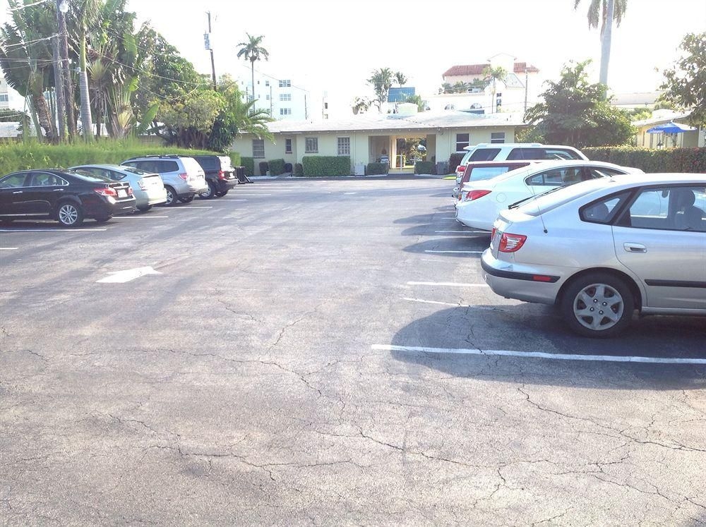 The Grove Beach Vacation Rentals1
