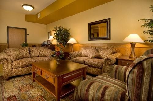 Pear Tree Inn Lafayette0