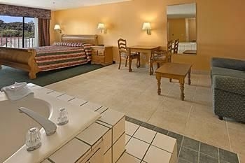 Budget Inn Santa Ana0