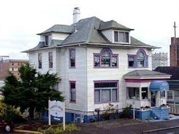 Franklin Street Station B&B4