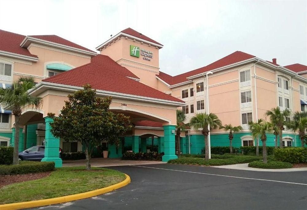 Holiday Inn Express Hotel and Suites Orlando Lake Buena Vista East3