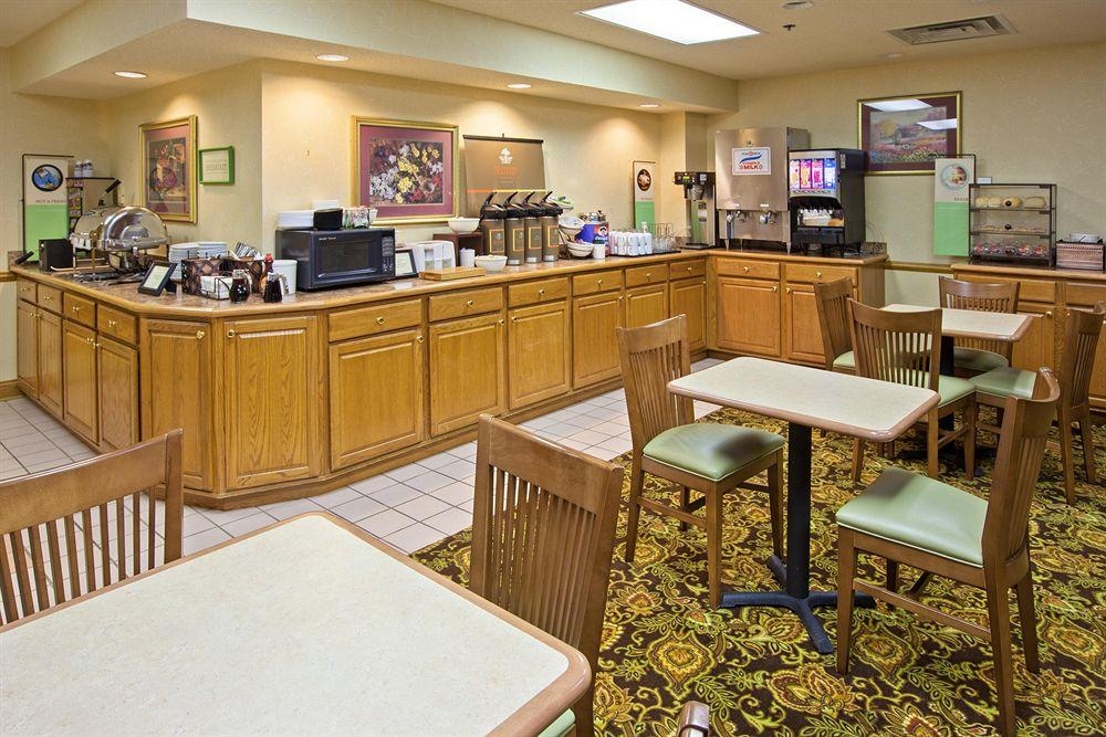 Country Inn & Suites By Carlson Corbin2