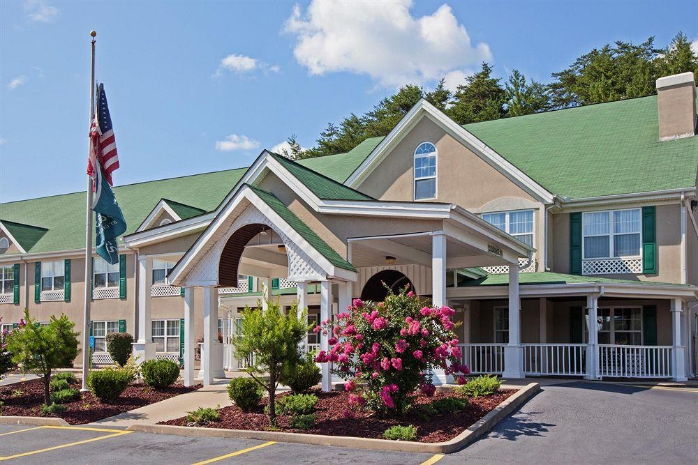 Country Inn & Suites By Carlson Corbin1