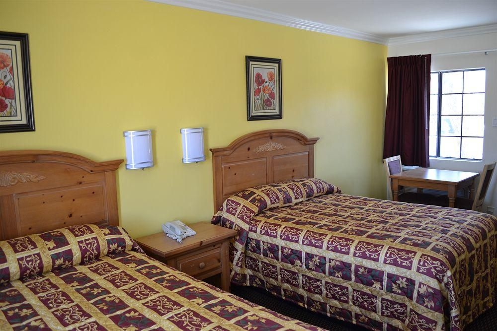 El Rancho Dolores Motel2