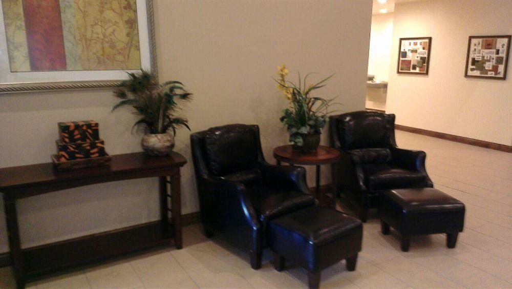 ASTORIA HOTEL AND EVENT CENTER4