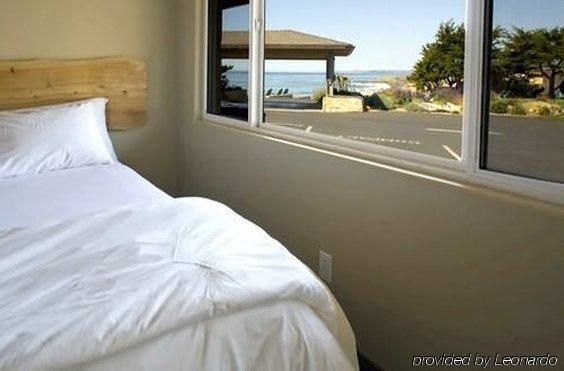 Cambria Shores Inn3