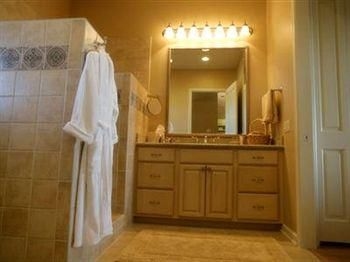 Alta Cresta Orchard & Inn1