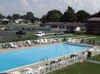 El Patio Motel3