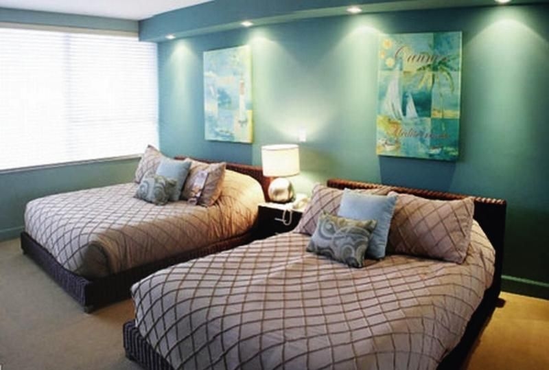 Vacations at the Alexander Hotel0
