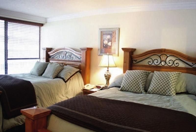 Vacations at the Alexander Hotel1