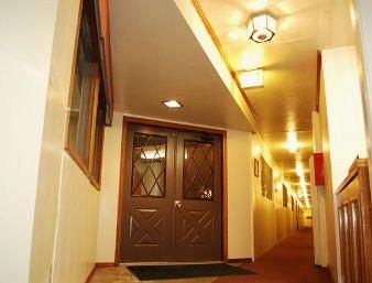 KNIGHTS INN BIG BEAR LAKE3