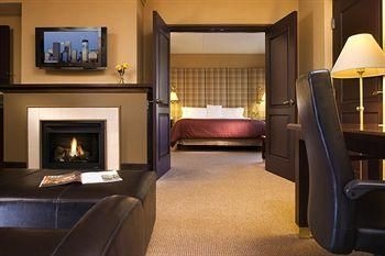 Sheraton Minneapolis Midtown Hotel2