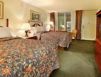 Days Inn Grenada4