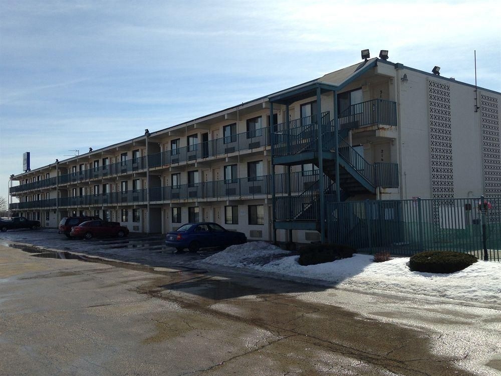 Route 50 Motel1