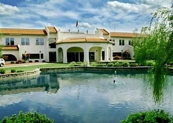 Country Club Hotel And Spa1