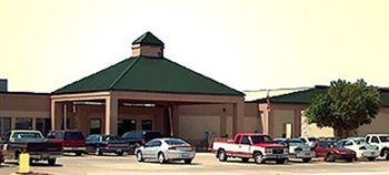 Highland Hotel & Convention Center1
