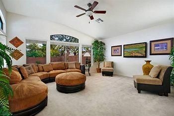 Glendale Home - Glendale Vacation Home2