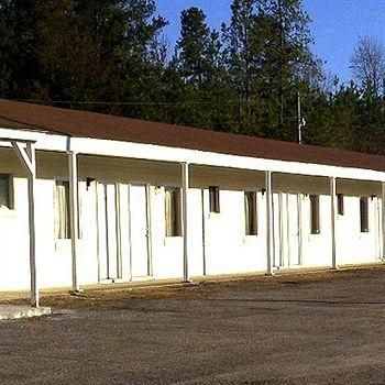 Crescent Motel Franklinton3