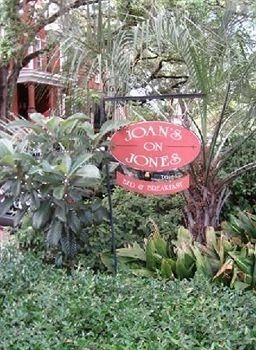 Joan's on Jones Bed & Breakfast1