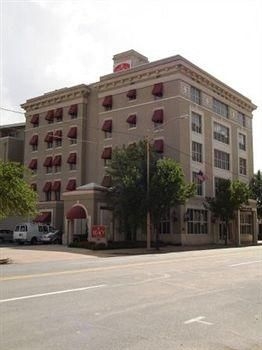 Legacy Hotel and Suites3