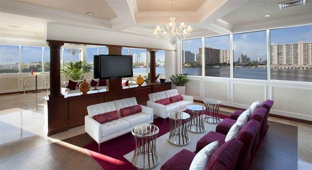 Luxury Apartments At Intracoastal1