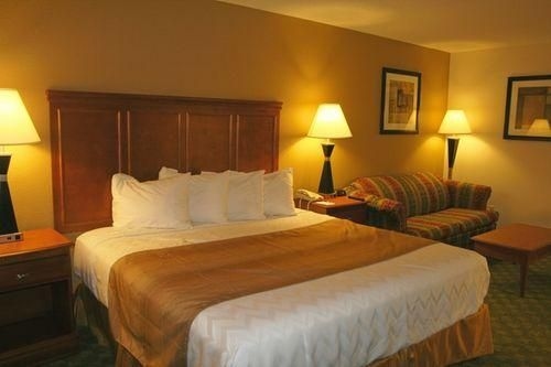 Best Western Classic Inn0