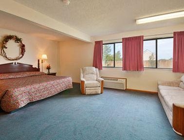 SUPER 8 WINTERSET IA1