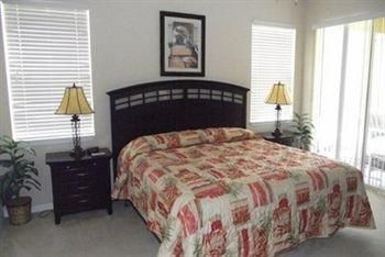 Dream Vacation Homes2