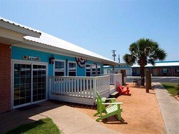 Shark Reef Resort Motel & Cottages1