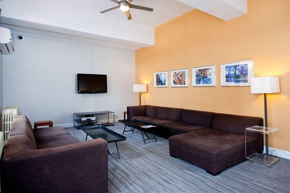Chicago Getaway Hostel1