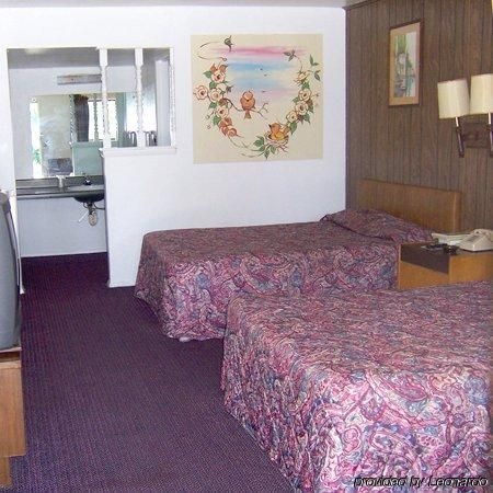 Townsman Motel4