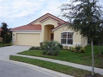 Columbus Vacation Villas0