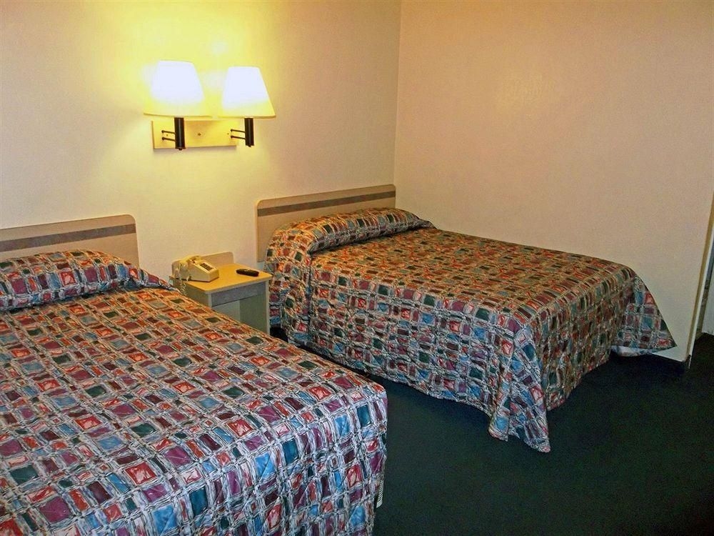 Motel 6 Ely3
