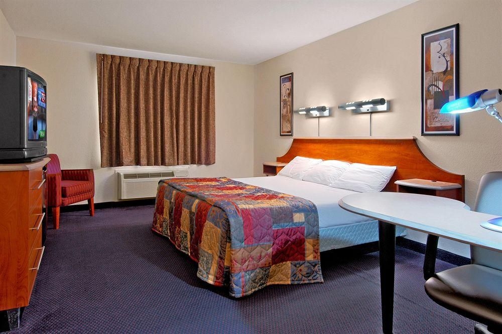 Red Roof Inn North Little Rock4