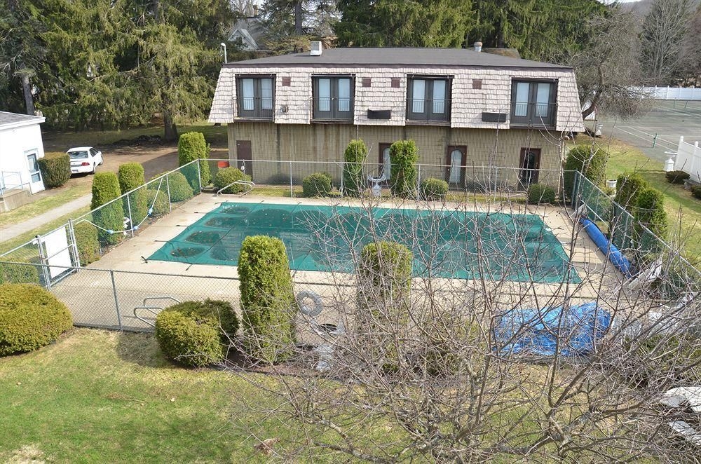 Edelweiss Lodge2