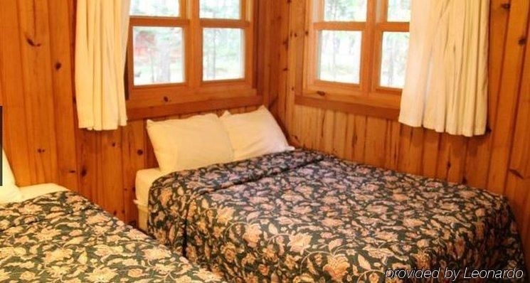 Holiday Acres Resort4