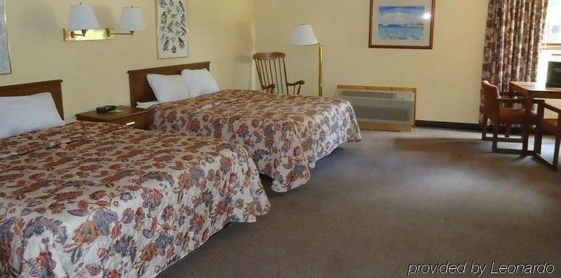 Holiday Acres Resort2