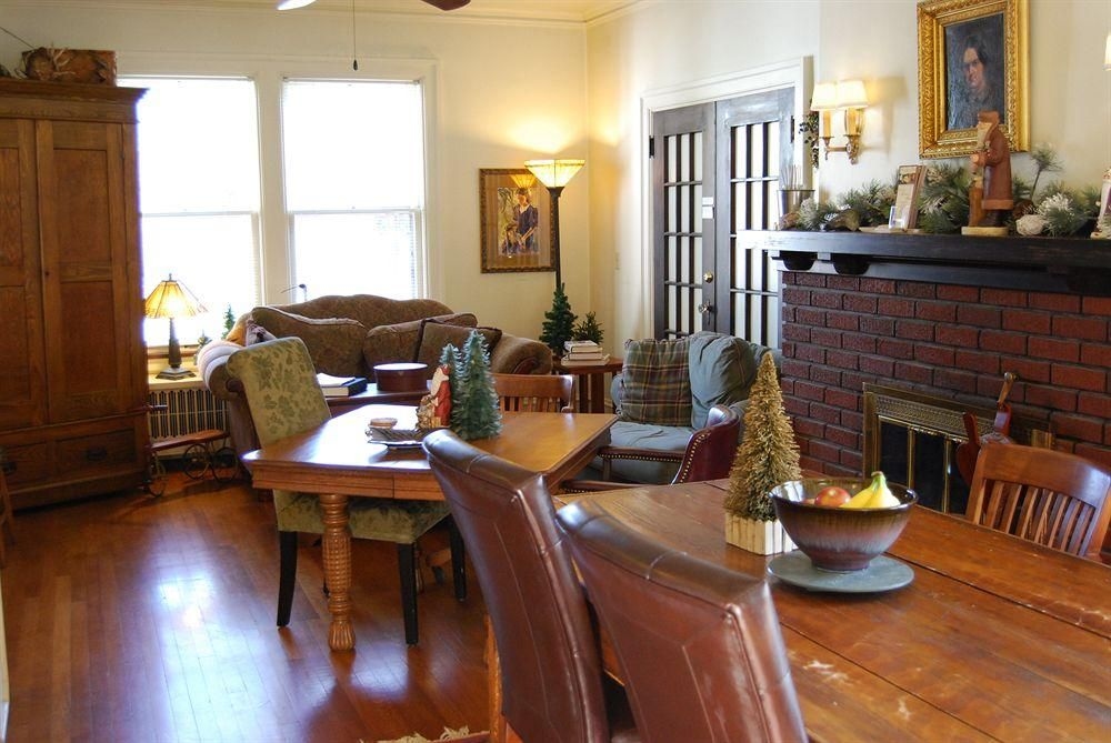 Mayor Lord's House Bed and Breakfast1