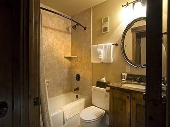 Copperbottom Inn by Wyndham Vacation Rentals0