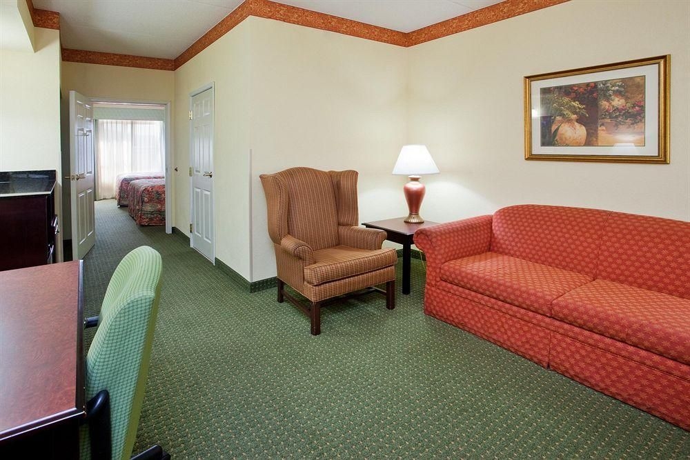 Country Inn & Suites By Carlson, Calhoun, GA4