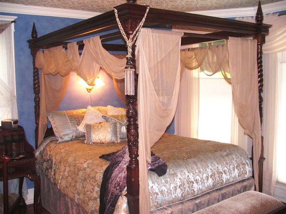 Larelle House Bed and Breakfast0