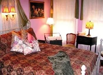 Larelle House Bed and Breakfast2