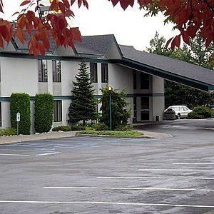 Riverbend Inn Post Falls4