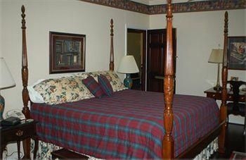 Inn at Aberdeen1