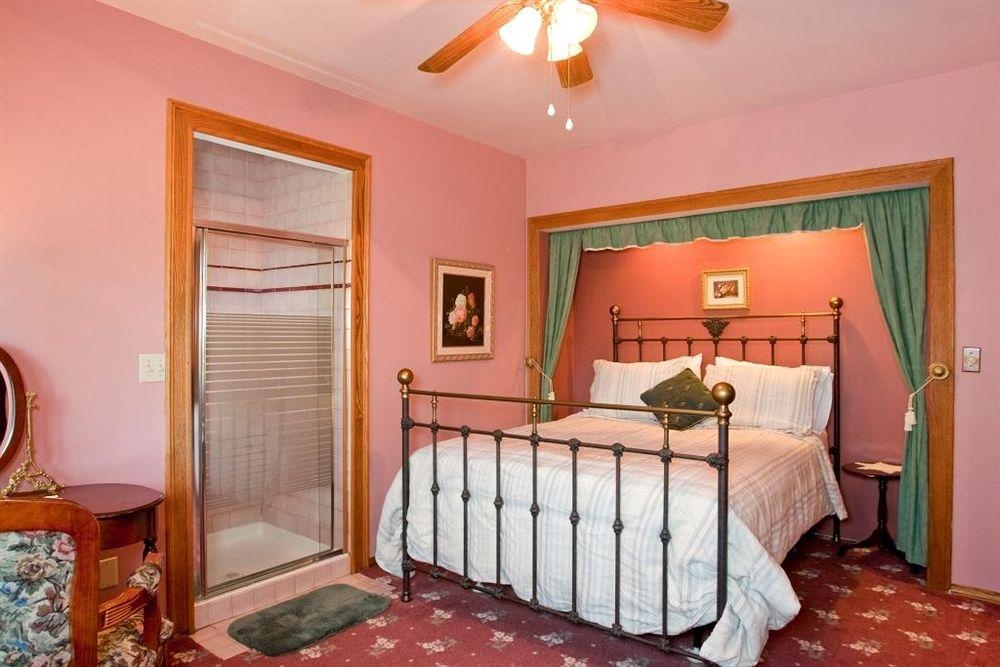 Bacon Mansion Bed & Breakfast2