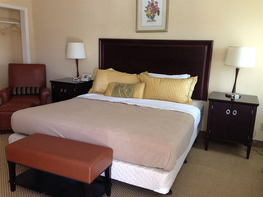 Travel Inn4