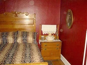 Rosedell Bed & Breakfast2