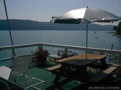 Lake View Motel0