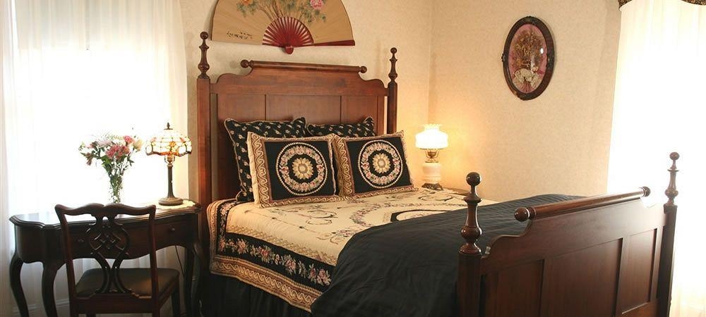 Isaiah Jones Homestead Bed & Breakfast2