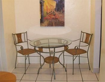 Seville Hotel4